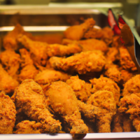 The Rise of Nomms: A Review of Kota Kemuning’s Best Pressure Fried Chicken Restaurant