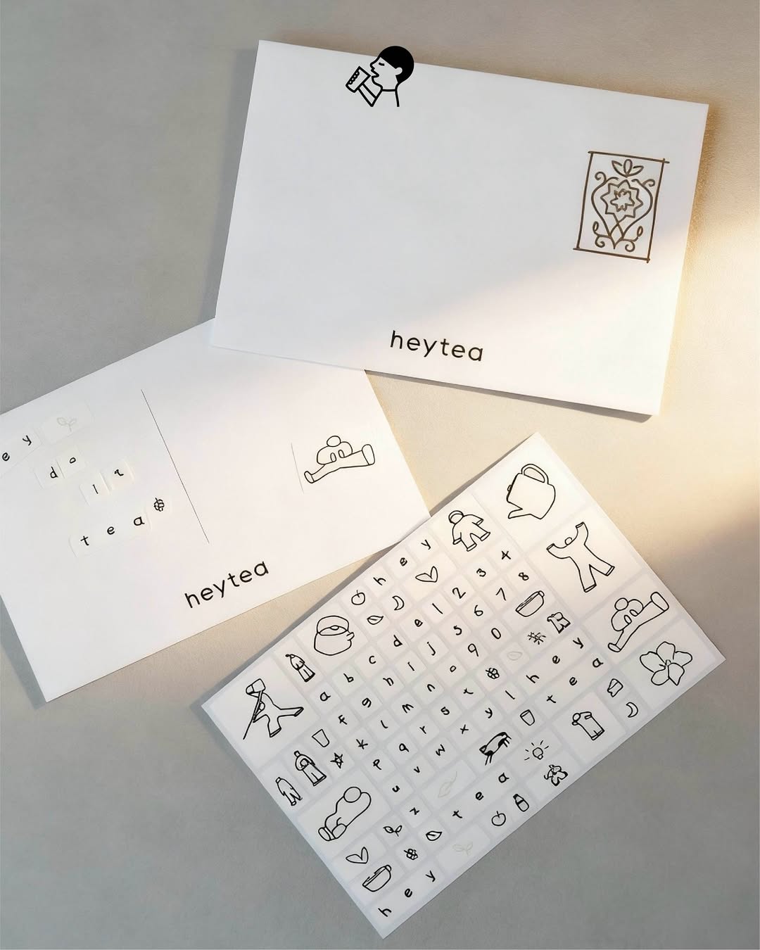 HEYTEA - FREE POSTCARD