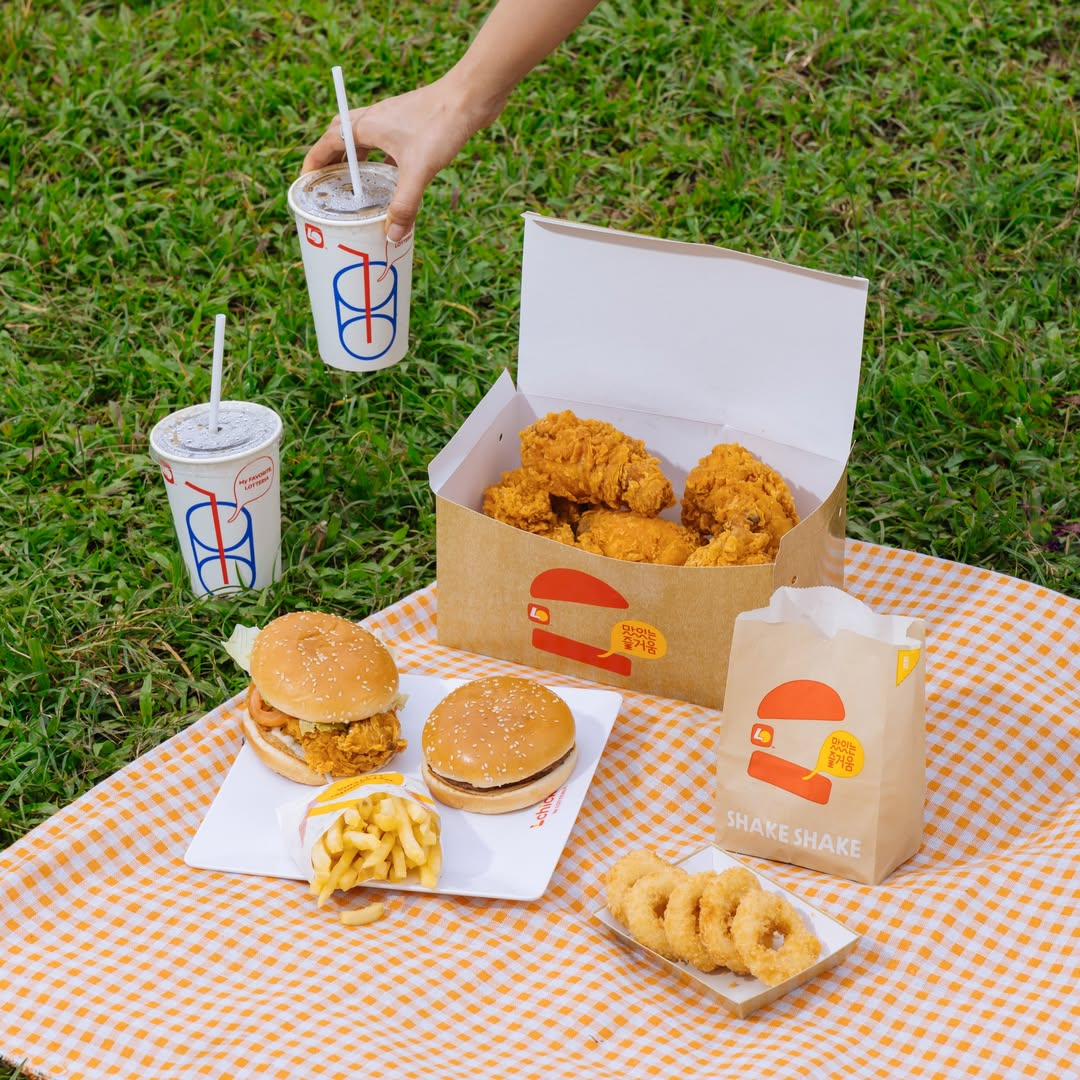 first lotteria in malaysia - burgers