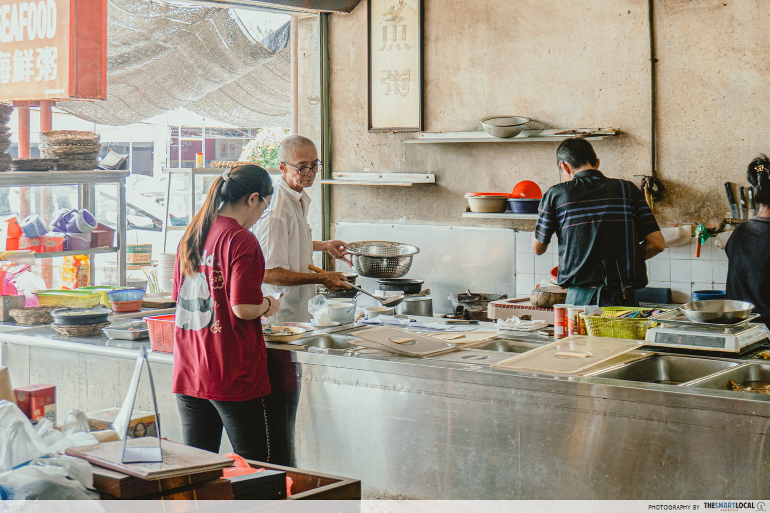 Light House Seafood Restaurant - kitchen
